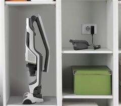 HISENSE 2IN1 ŞARJLI SÜPÜRGE HVC5232W