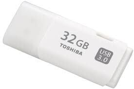 TOSHIBA 32GB HAYABUSA BEYAZ USB 2.0 FLASH BELLEK