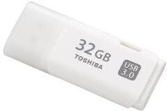 TOSHIBA 32GB HAYABUSA BEYAZ USB 2.0 FLASH BELLEK